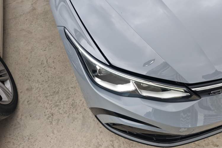 Used Volkswagen Golf 2023 Facelift 280TSI DSG R-Line Lite Right Front Headlight