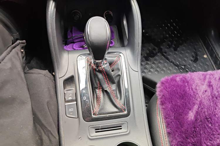 Used Changan CS75 2014 1.8T Automatic Elite Model China IV Standard