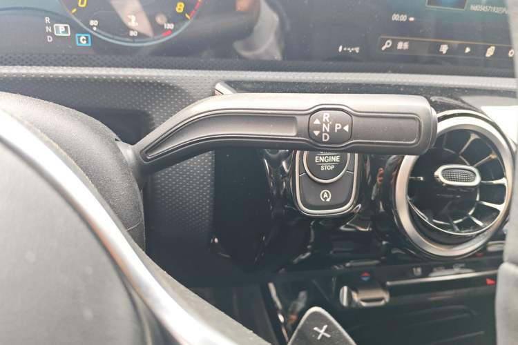 Used Mercedes-Benz A-Class 2022 Restyled A 180 L Sport Sedan Gear Lever