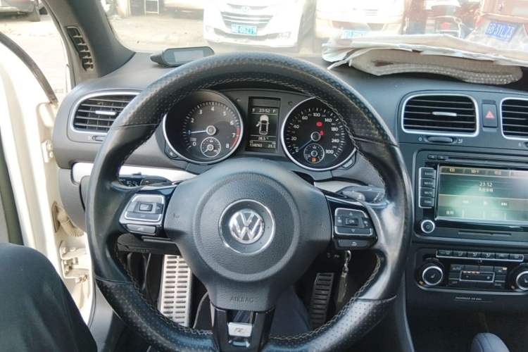 Used Volkswagen Golf 2011 2.0 TSI R
