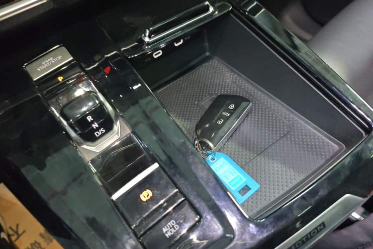 Used Volkswagen Talagon 2023 Facelift 380TSI All-Wheel-Drive Luxury Jiajing Pro 6-Seater
