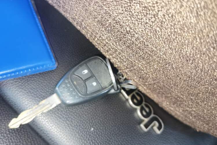 Used Jeep Patriot 2014 2.4L Serpentine Collection Edition