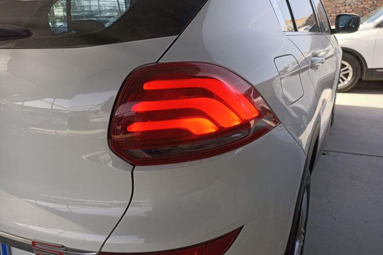 Used Qoros 5 2018 Revised Version 1.6T Automatic Leading Edition