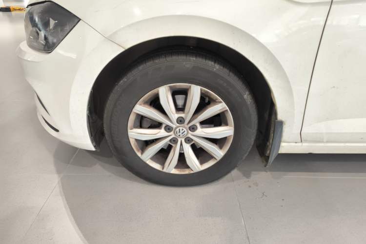 Used Volkswagen Polo 2019 Plus 1.5L Automatic Colorful Technology Edition Exterior 4