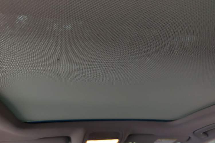 Used Audi Q5 2017 Plus 40 TFSI Comfort Model Headliner