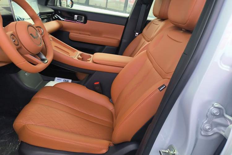 Used Wuling Xingguang S 2025 Model, 130km Flagship Edition Left Front Seat