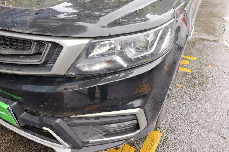 Used Geely Auto Vision X6 2018 1.4T CVT 4G Connected Luxury Version
