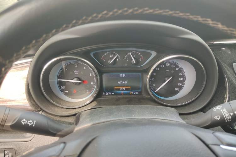 Used Buick Envision 2017 28T Four-Wheel Drive Luxury Model
