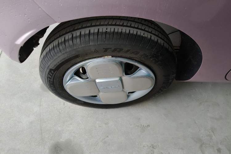 Used Geely Galaxy Panda 2024 Panda Mini 200km Endurance Bear Right Rear Wheel Hub