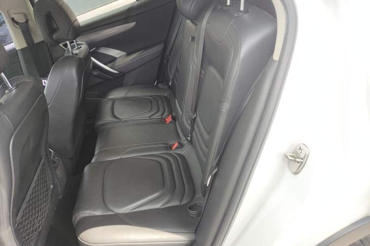 Used DS 6 2014 1.6T Luxury Edition THP160