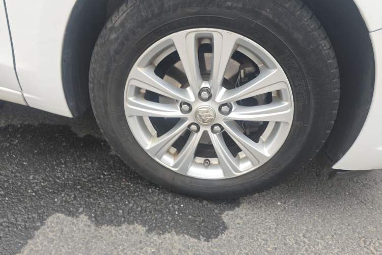 Used Buick GT 2017 15N Manual Entry-Level Trim