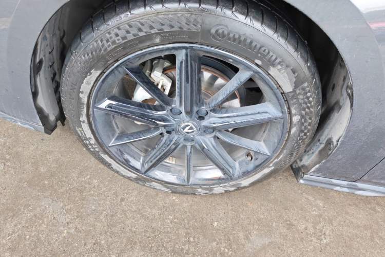 Used CHANGAN UNI-V 2022 1.5T Prestige Version
