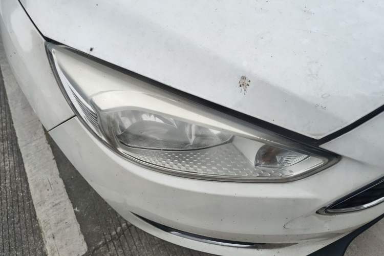 Used Ford Focus 2015 Hatchback EcoBoost 125 Automatic Supreme Style Edition