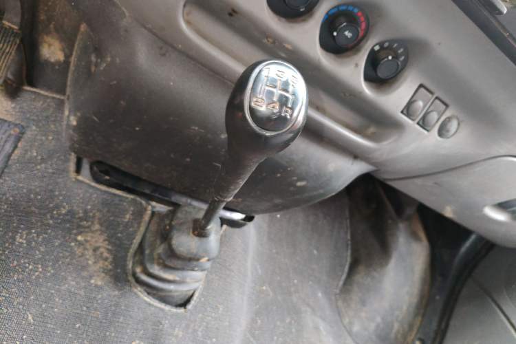 Used Ford Classic Transit 2013 2.8T Diesel Van Short Wheelbase Mid-Roof JX493ZLQ4