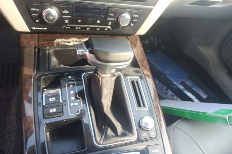 Used Zotye Z700 2016 1.8T DCT Elegant Version