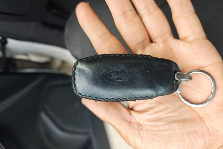 Used Ford Edge 2015 2.0T GTDi 4x4 High-Grade Model Vehicle Key