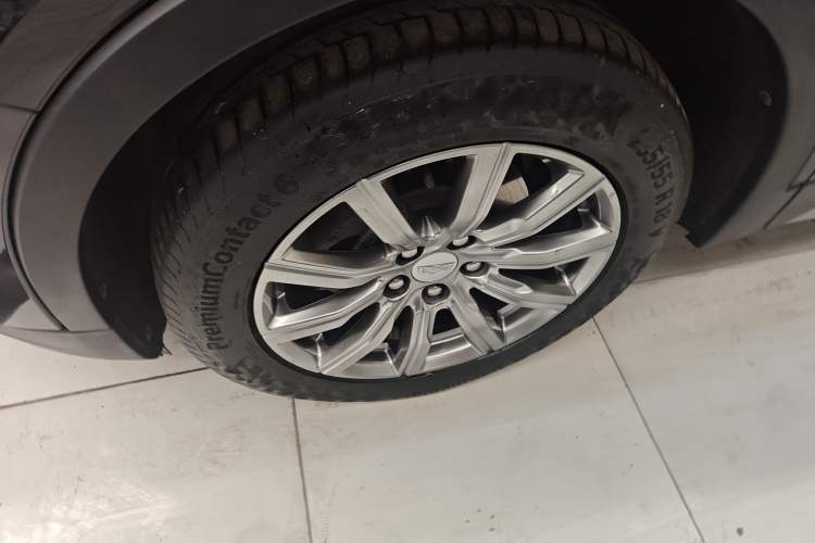 Used Cadillac XT4 2021 28T Two-Wheel Drive Leading Version