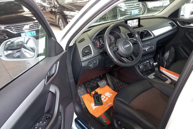 Used Audi Q3 2018 30th Anniversary Edition 30 TFSI Fashion Model