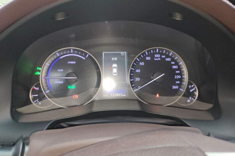 Used Lexus ES 2015 300h Comfort Edition
