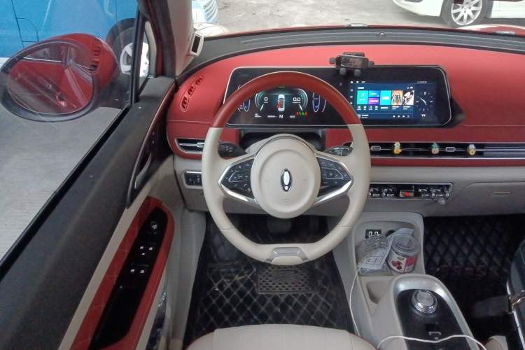 Used ORA Good Cat 2021 400km Standard Range Athena Edition Lithium Iron Phosphate Steering Wheel