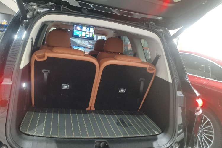 Used Leapmotor C16 2024 Pure Electric 520 Deluxe Edition