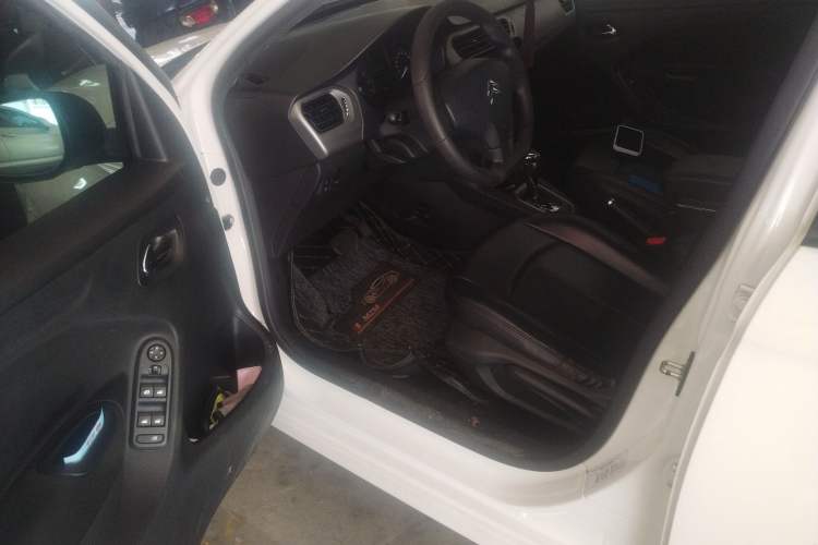 Used Citroen Elysee 2016 1.6L Automatic Fashion Model Driver Seat