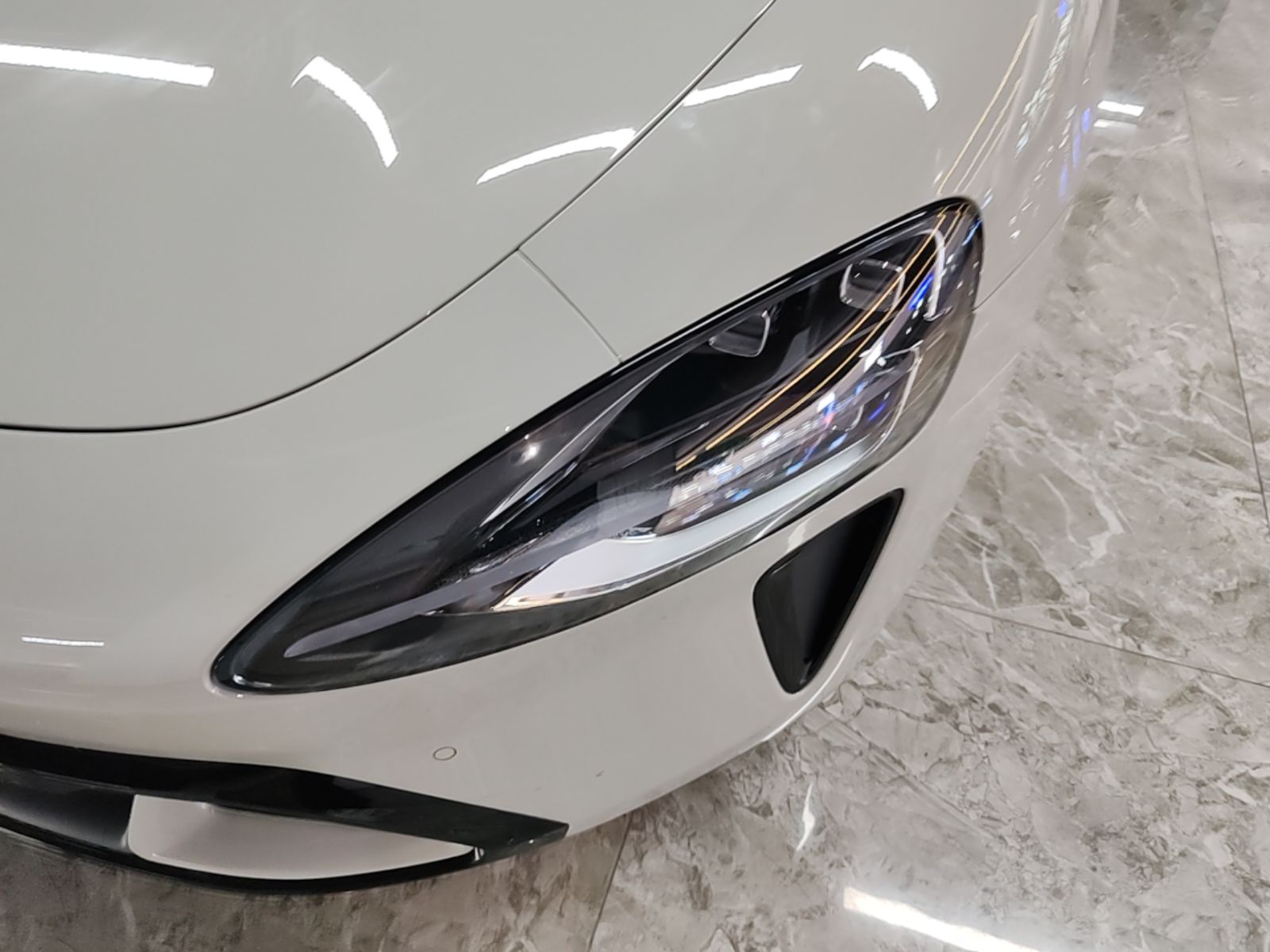 Xiaomi Auto SU7 2024 Four-Wheel Drive Ultra-Long Range Advanced Intelligent Driving Max Edition — снимка 8
