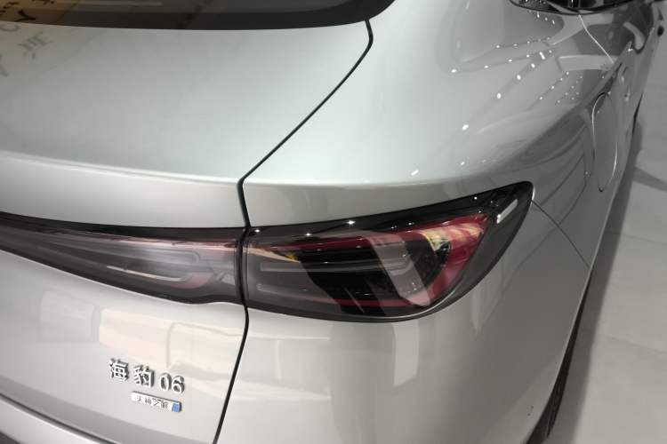 Used BYD Seal 06 New Energy 2025 DM-i Smart Drive 120KM Deluxe Model