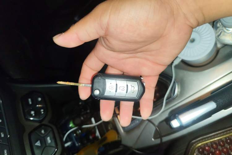 Used GAC Trumpchi GS4 2016 235T Manual Luxury Edition