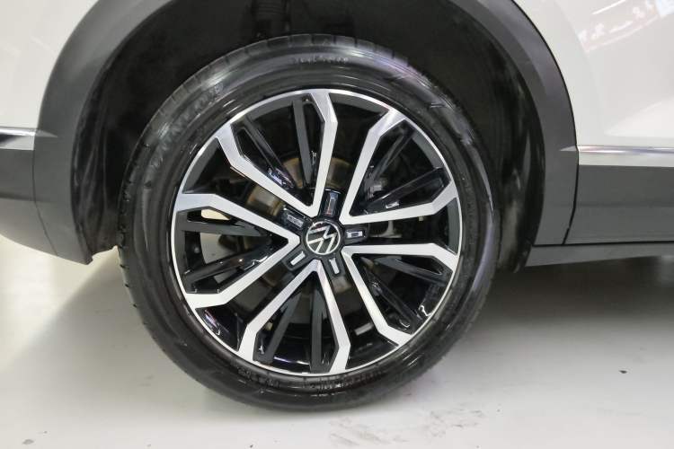 Used Volkswagen T-ROC 2021 280TSI DSG Two-Wheel Drive Comfort Connect Edition Exterior 5