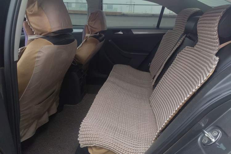 Used Volkswagen Sagitar 2012 1.4TSI Automatic Luxury Edition