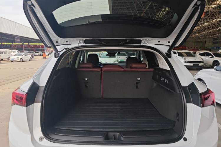 Used Buick Envision 2026 Model Range: Equinox S 25T Enjoyment Platinum Edition
