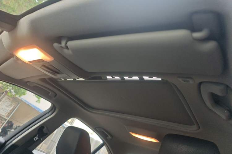 Used BMW 3 Series 2013 320i Sport Edition Headliner