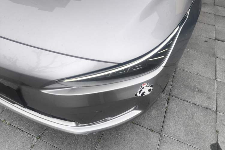 Used Geometry A 2021 Pro Enjoy High-Dimensional Range Edition 430 km A430 Cubic Version Left Front Headlight