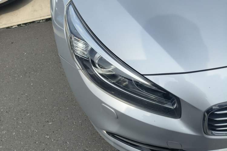 Used Kia K4 2014 1.8L Automatic LUX Right Front Headlight