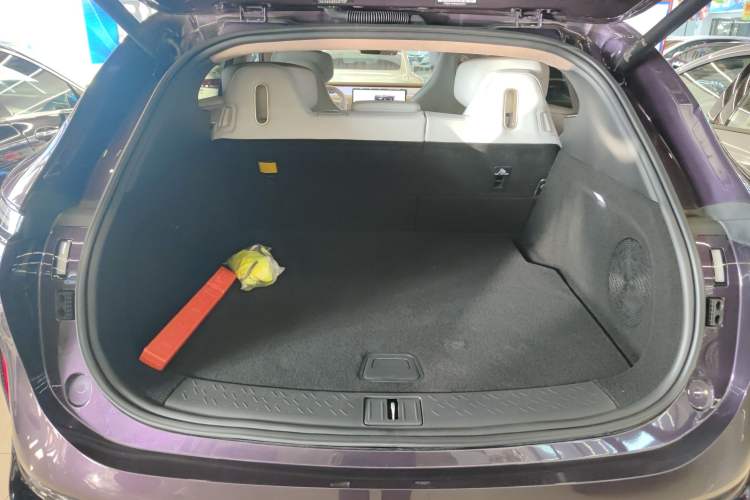 Used Avatr 07 2024 Ultra Range-Extended Four-Wheel Drive
