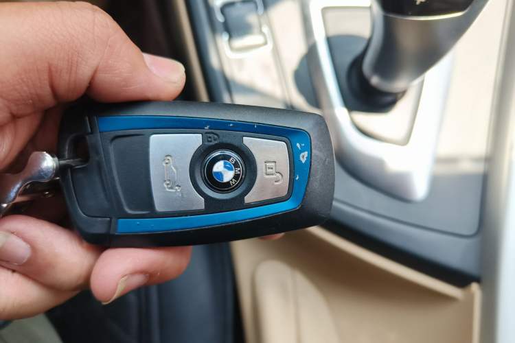 Used BMW 3 Series 2013 320i Sport Edition