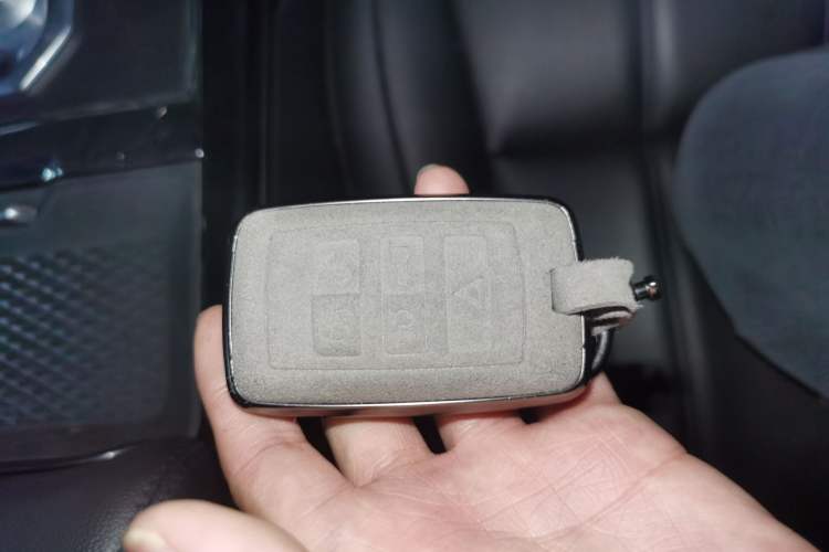 Used Land Rover Range Rover Evoque 2020 249 PS R-DYNAMIC S Sport Edition