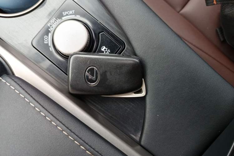 Used Lexus RX 2016 300 Two-Wheel Drive Elite Edition China VI Standard
