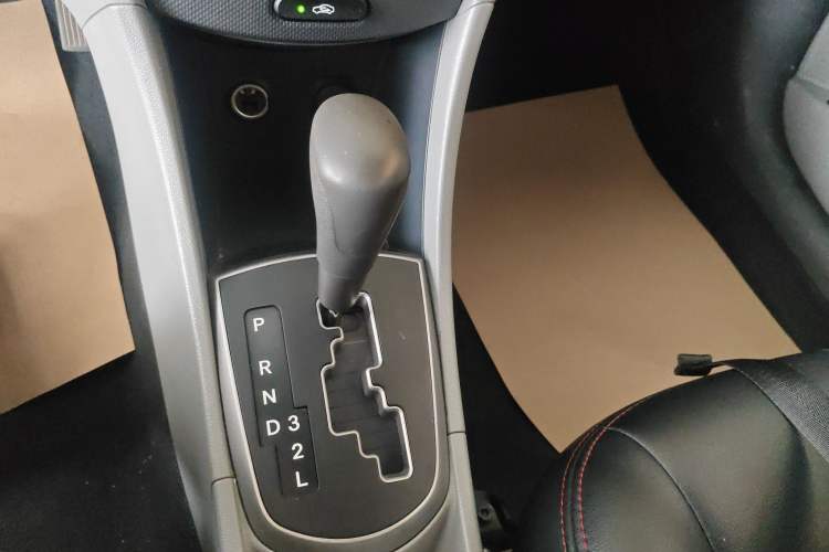 Used Hyundai Verna (older generation) 2016 1.4L Automatic Smart GLS
