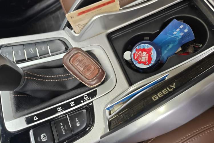 Used Geely Auto Emgrand X7 Sport 2016 1.8TD Automatic ZhiZun Version