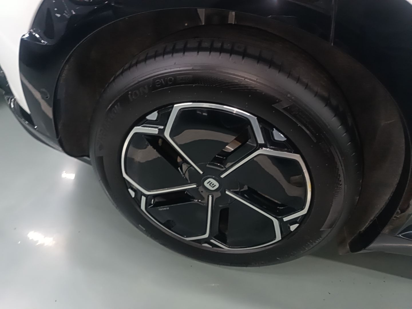 Xiaomi Auto YU7 2025 Ultra-Long Range Rear-Wheel Drive Version — снимка 11