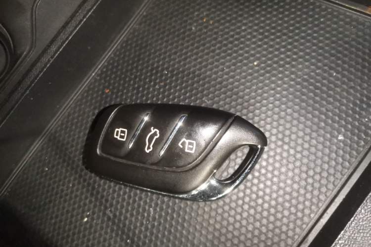 Used MG 5 2021 300TGI DCT Elegant Luxury Edition
