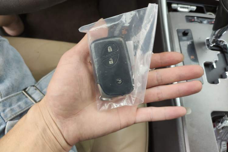 Used Lexus IS 2009 300 Vehicle Key