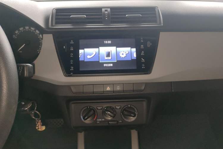 Used Skoda Fabia 2016 1.4L Automatic Car Enjoy Edition