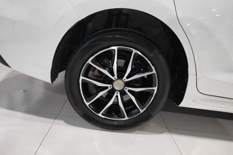 Used BYD Song MAX 2017 1.5T Automatic Smart Connect Luxury 7-Seater
