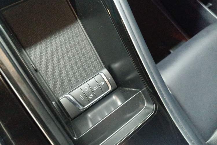 Used GAC Trumpchi M8 2023 Lingxiu Series 390T Deluxe Edition Interior 1