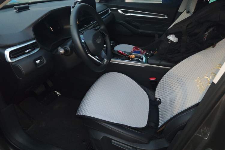 Used Geely Auto Emgrand 2025 4th Generation 1.5L CVT Longteng Edition