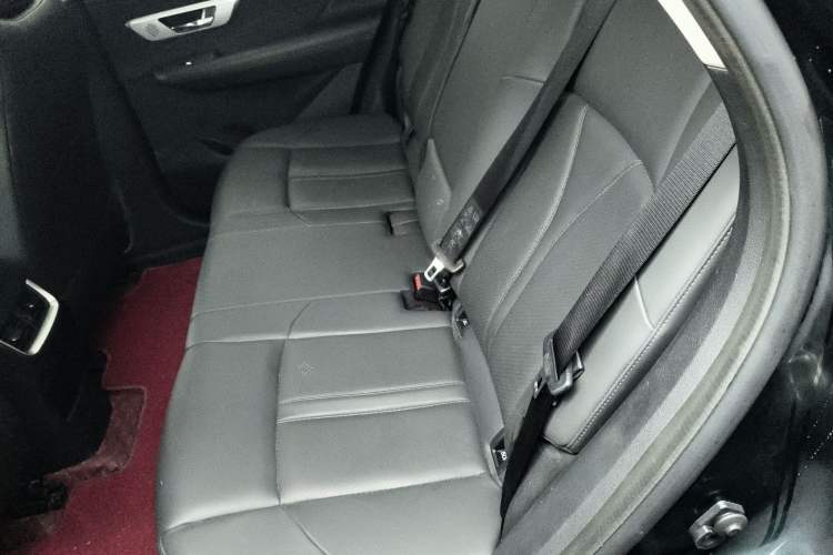 Used Dongfeng Aeolus Huge 2022 Mach Power 1.5T DareDrive Edition · Smart
