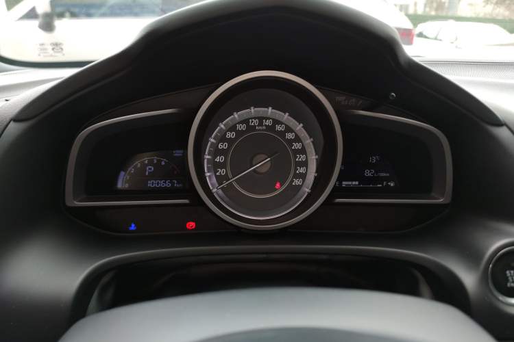 Used Mazda CX-4 2016 2.0L Automatic 2WD Blue Sky Luxury Edition